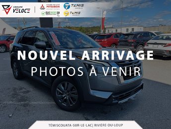 Nissan Pathfinder SV 2024