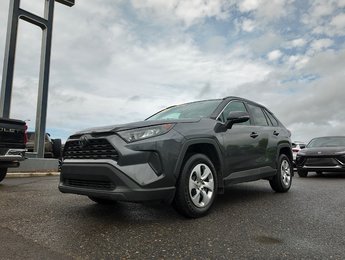 Toyota RAV4 LE 2019
