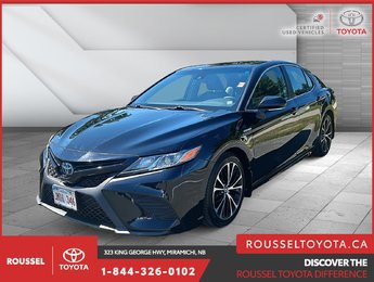 2018 Toyota Camry Hybrid SE