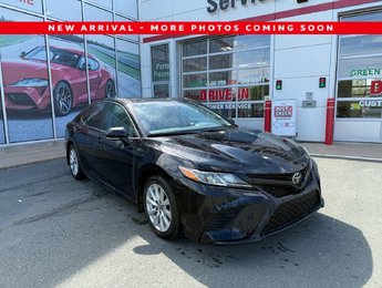 Toyota Camry SE 2020