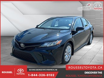 Toyota Camry SE 2020