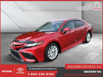 Toyota Camry SE 2023
