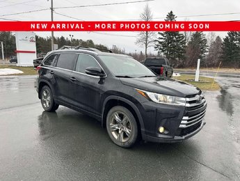 2017 Toyota Highlander LIMITED