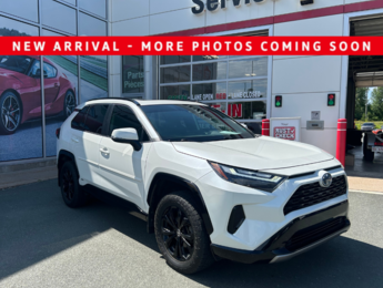 2022 Toyota RAV4 Hybrid SE