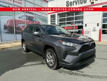 2022 Toyota RAV4 Hybrid LE