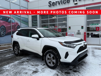 2022 Toyota RAV4 XLE