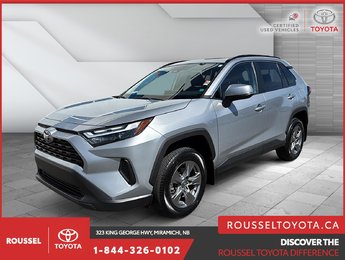 Toyota RAV4 XLE 2024