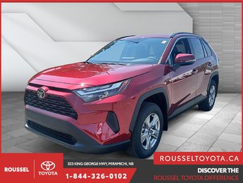Toyota RAV4 XLE 2025