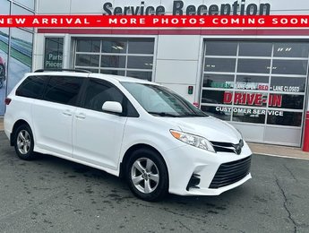 2020 Toyota Sienna LE-FWD