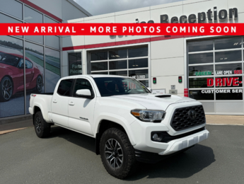 2020 Toyota Tacoma TRD SPORT