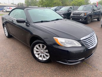 2013 Chrysler 200 Touring | Convertible | HtdSeats | XM | PwrSeat