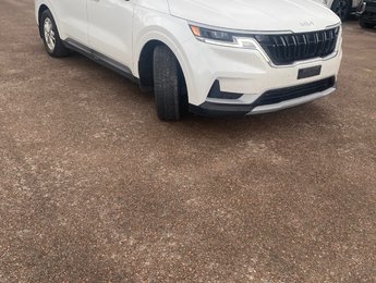 Kia Carnival LX 2022