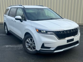 2024 Kia Carnival LX+ | Cam | 8-Pass | HtdSeats | Warranty to 2028