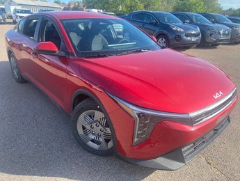 2026 Kia K4 LX | Cam | USB | HtdSeats | Warranty to 2031