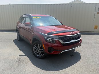 2022 Kia Seltos LX | Cam | USB | HtdSeats | Warranty to 2027