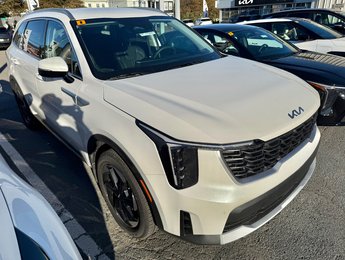 2026 Kia Sorento Hybrid EX | HEV | Leather | Cam | USB | Warranty to 2034