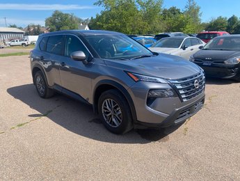 2024 Nissan ROGUE S | Cam | USB | HtdSeats | Warranty to 2027