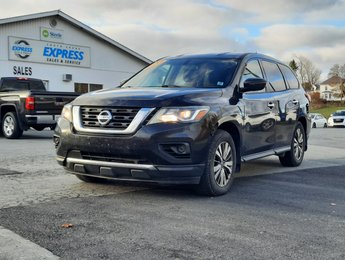 2018 Nissan Pathfinder S