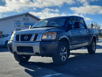 2011 Nissan Titan SV
