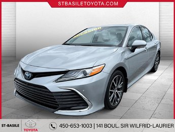 2021 Toyota Camry Hybrid XLE