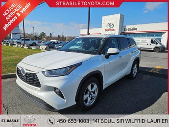 2022 Toyota Highlander LE HYBRID 8 PASSAGERS APPLE CAR PLAY