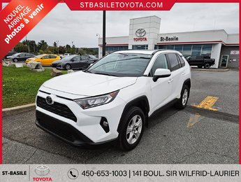 2021 Toyota RAV4 XLE FWD MAGS TOIT SIEGES/VOLANT CHAUFFANT APPLE