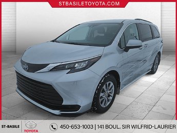 Toyota Sienna LE HYBRIDE AWD 8PASS MAGS VOLANT/SIEGES CHAUFFANTS 2024