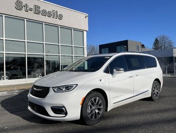 Chrysler Pacifica Hybrid Pinnacle 2024