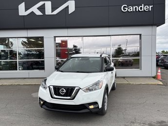 2019 Nissan Kicks S
