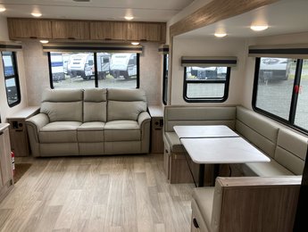 2025 Winnebago Access 26RL