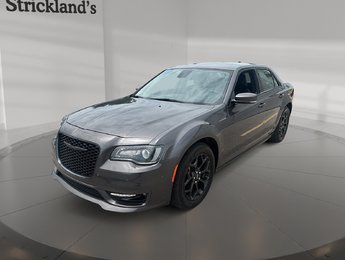 2022 Chrysler 300 Touring L AWD
