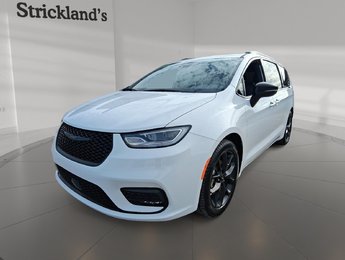 2024 Chrysler Pacifica Touring-L FWD