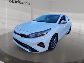 2022 Kia Forte Sedan EX IVT