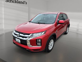 2022 Mitsubishi RVR 2.4L SE AWC - CVT