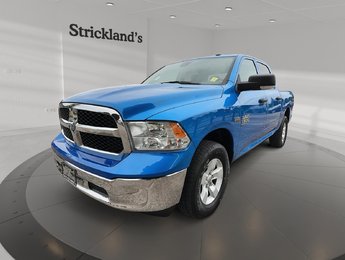 2022 Ram RAM 1500 Classic Crew Cab 4x4 (DS) SLT (140.5 WB 5'7 Box) SWB