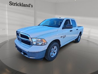 2023 Ram RAM 1500 Classic Crew Cab 4x4 (DS) SLT (140.5 WB 5'7 Box) SWB