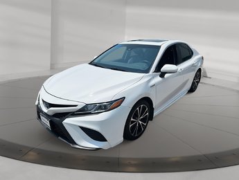 2018 Toyota Camry Hybrid SE CVT