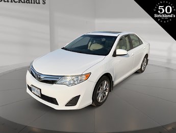 2014 Toyota Camry 4-door Sedan LE 6A