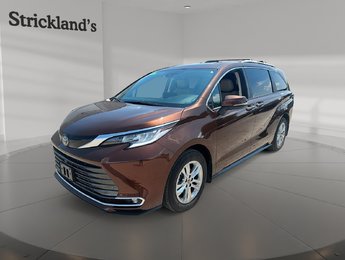 2024 Toyota Sienna Hybrid Sienna Limited AWD 7-Pass