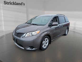 2014 Toyota Sienna 7-Pass V6 6A