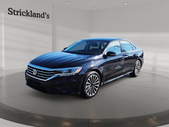 2022 Volkswagen Passat Highline 2.0T 6sp at w/Tip