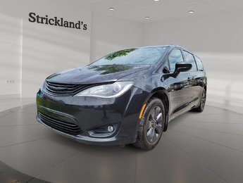 2019 Chrysler Pacifica Hybrid Touring L