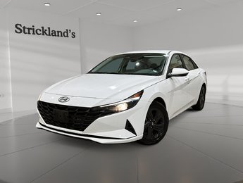 2023 Hyundai Elantra Sedan Preferred IVT