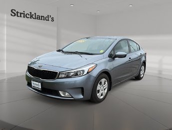 2017 Kia Forte (5) LX+ / MT