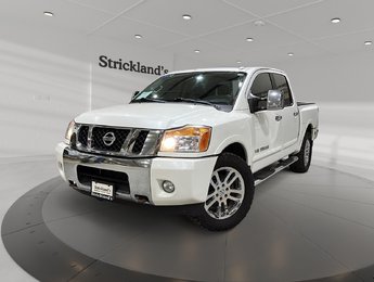 2014 Nissan Titan Crew Cab SV 4X4 SWB