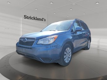 2016 Subaru Forester 2.5i at