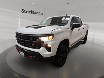 2022 Chevrolet Silverado 1500 Crew Cab Trail Boss