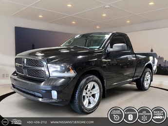 Ram 1500 Express 2X4 BOITE 6.5 PIEDS BLACK ON BLACK 2015