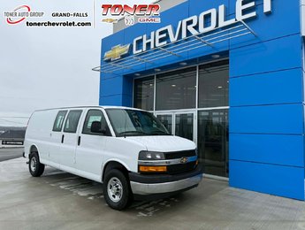 Chevrolet EXPRESS CARGO VAN BASE 2026