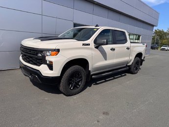 Chevrolet Silverado 1500 Custom Trail Boss 2026